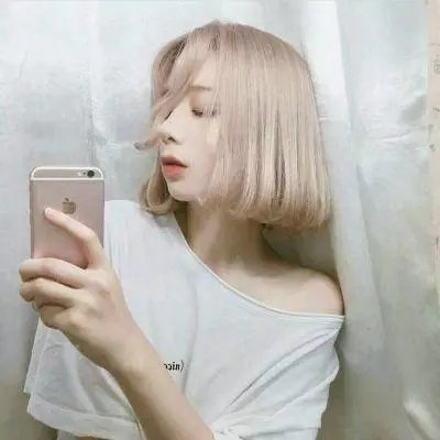 双腿之间